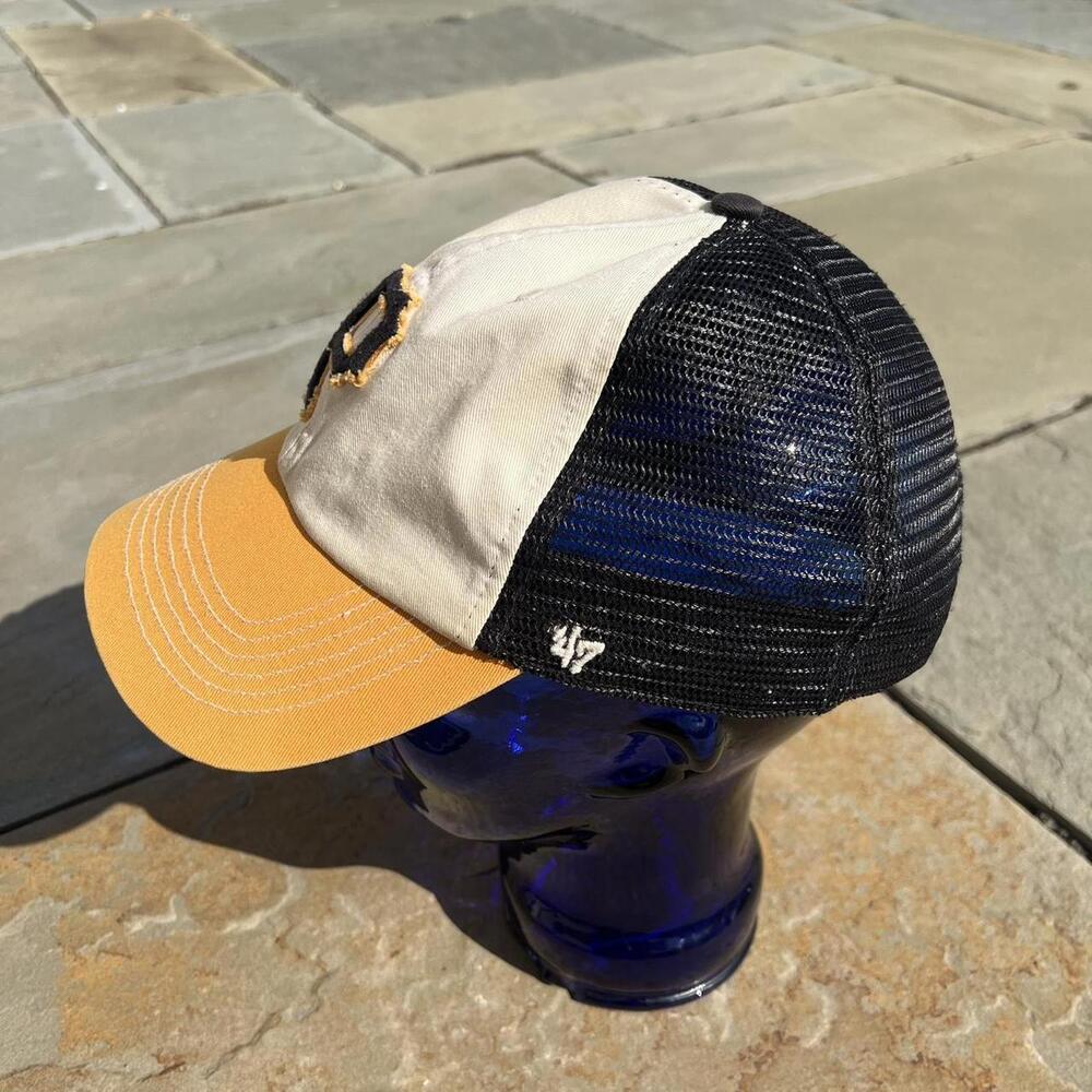 Pittsburgh Pirates Tri-Tone Snap Back Mesh Trucker Hat - Picture 3 of 6